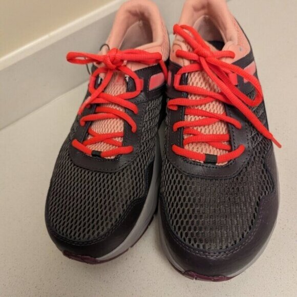 COLUMBIA Women's Plateau Waterproof Runners, Hiking, Walking Shoe- size 10 Wide - Picture 6 of 11